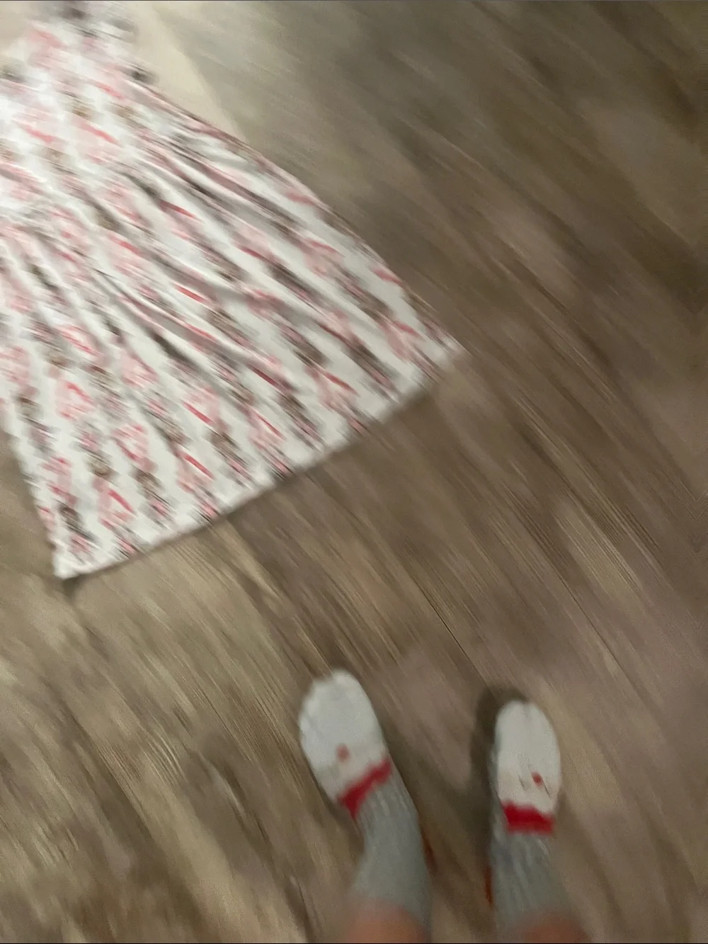 Hanna Andersson.  Grinch Cindy Lou Who Nightgown Size 120 (6)